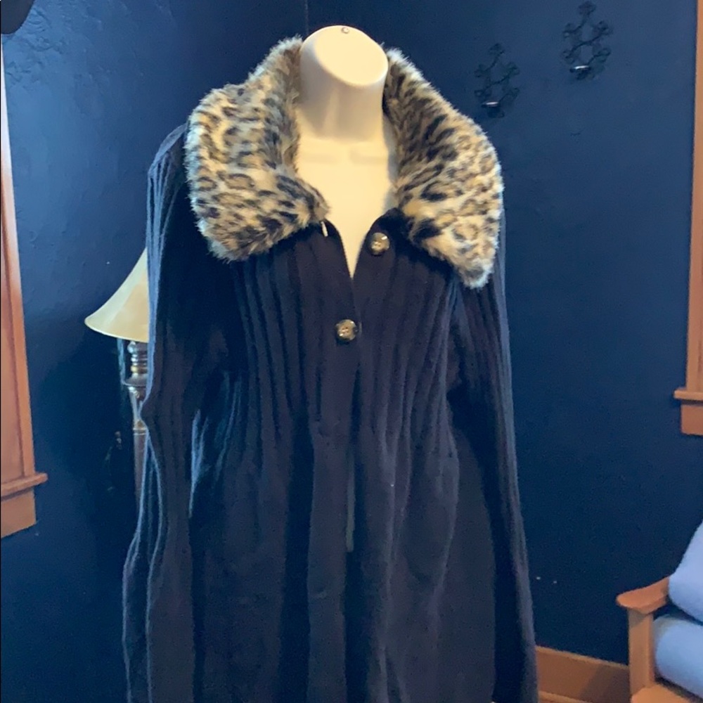 Women’s faux leopard fur lined, sweater jacket